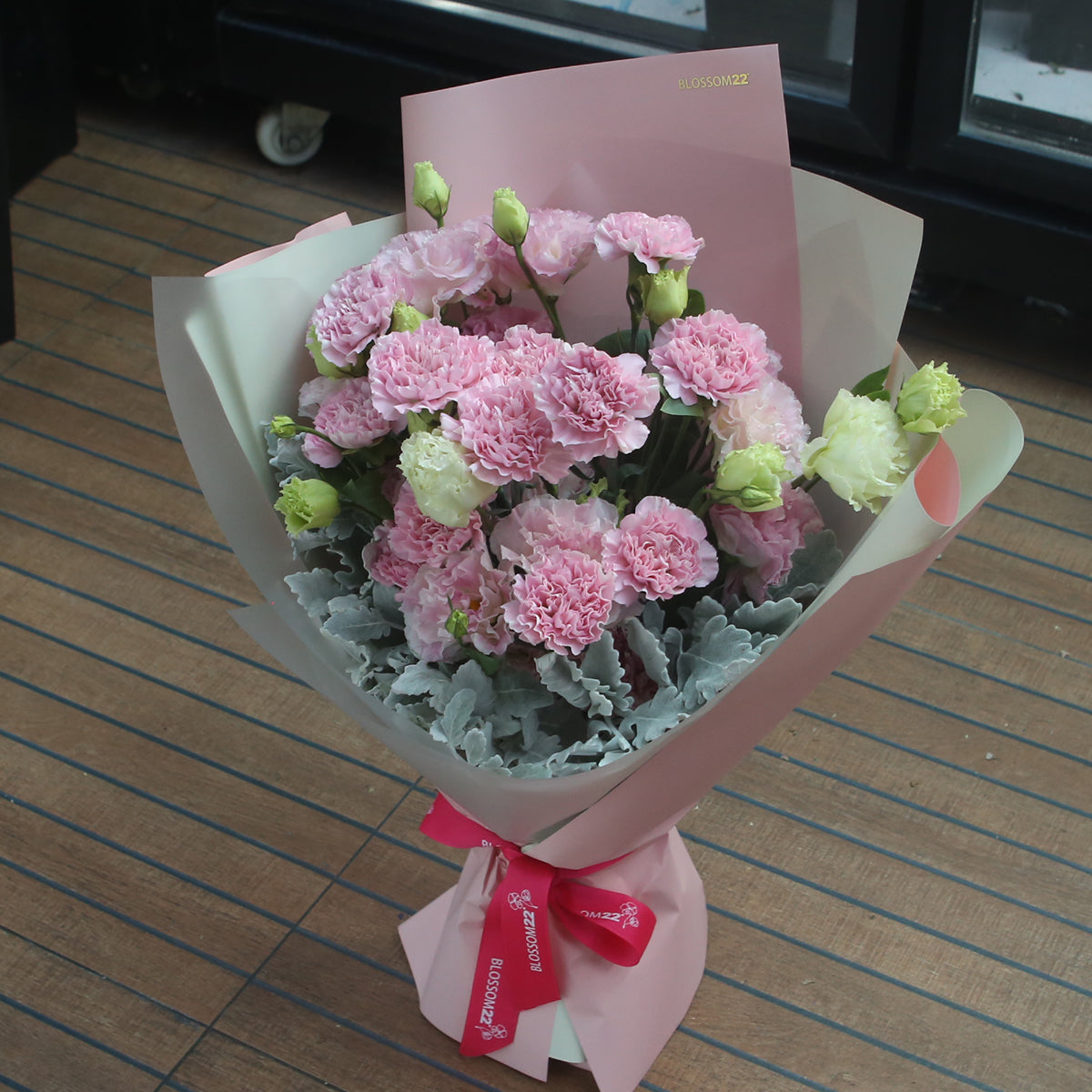 12枝 粉色康乃馨奶粉桔梗鮮花束|12 Pink Carnation Cream Eustoma Bouquet