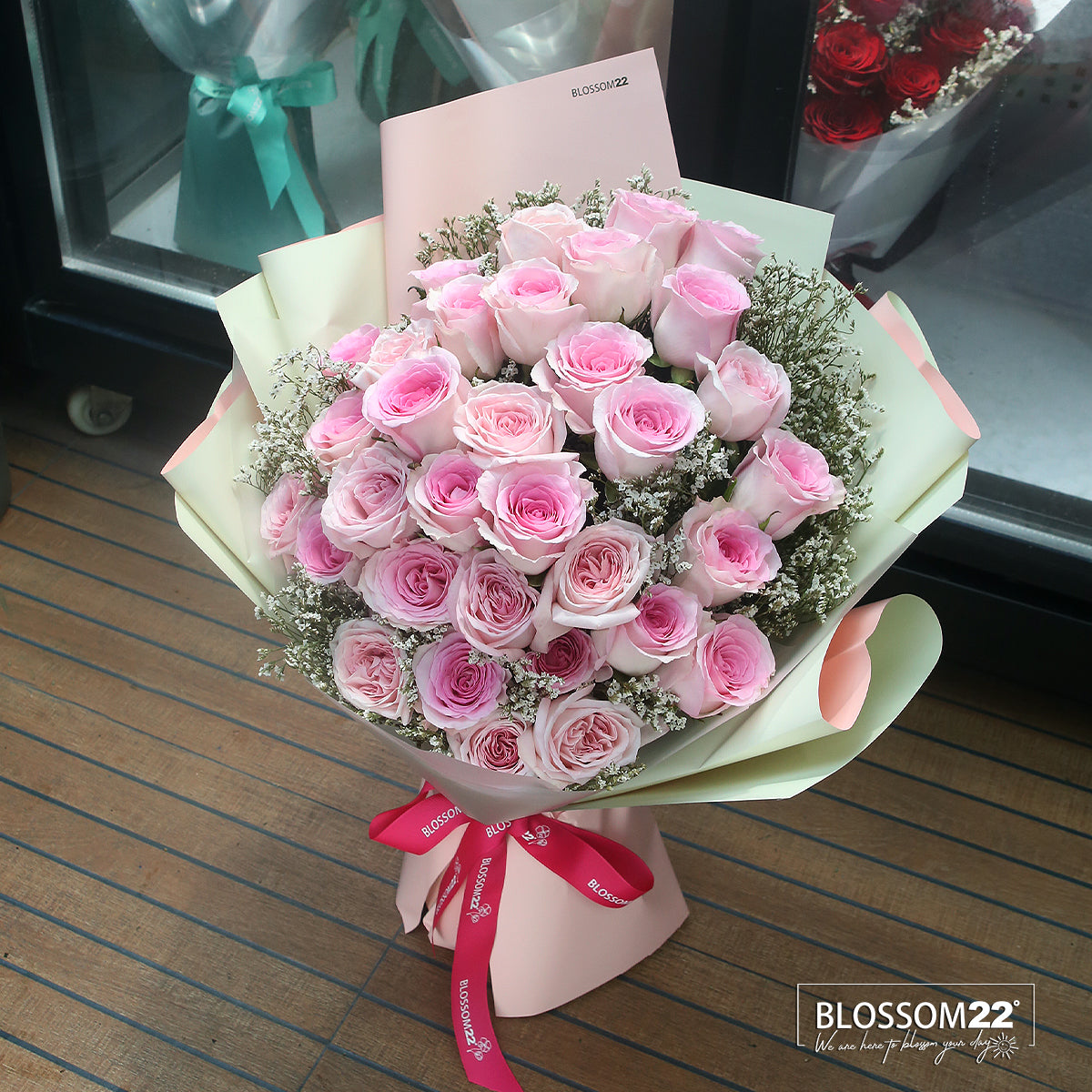 33枝 混色粉玫瑰花束|33 Mixed Pink Roses Bouquet (Princess)