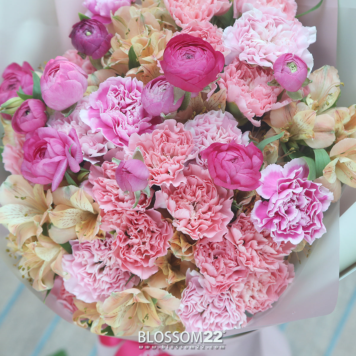 混色康乃韾洋牡丹秘魯百合花束|Mixed Pink Carnation Ranunculus & Peruvian Lily Bouquet