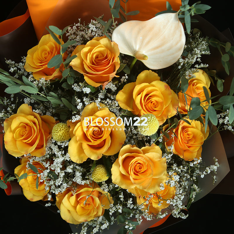 12橙色玫瑰白掌花瓶禮盒｜Orange Roses Peace Lily Vase Boxset