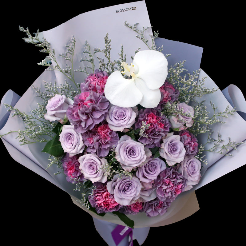 24 紫玫瑰雙色康乃馨花束｜24 Purple Roses ＆ Dual Tone Carnation