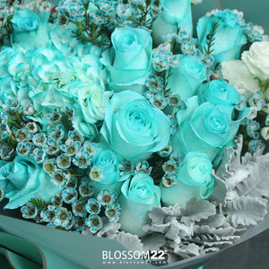 19枝 蒂芬妮玫瑰繡球蠟梅花束 ｜19 Tiffany Blue Rose Hydrangea Wax Flower bouquet (Tiffany Blue Combo)