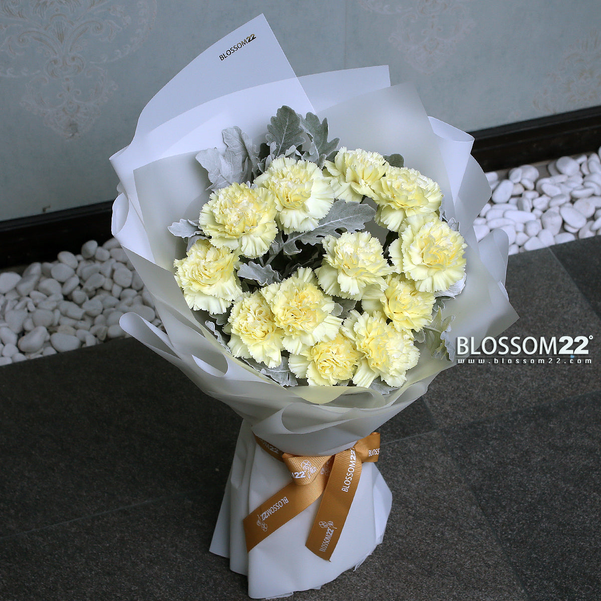 12枝 黃色康乃馨鮮花束｜12 Yellow Carnation Bouquet (母親節花束)