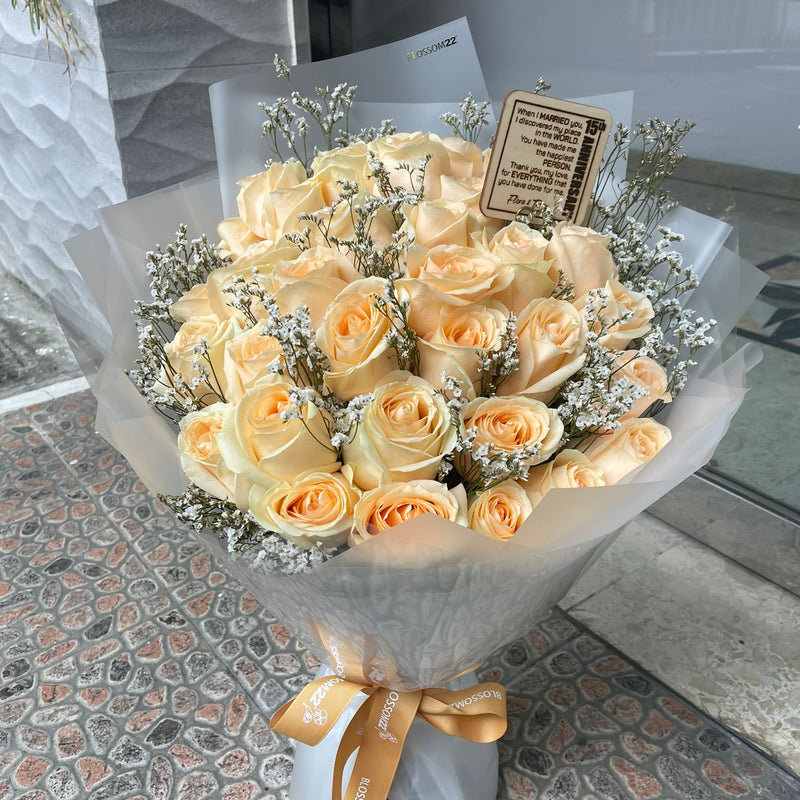 33枝 香檳玫瑰求婚花束｜33 Champagne Roses Bouquet (Peach Avalanche)