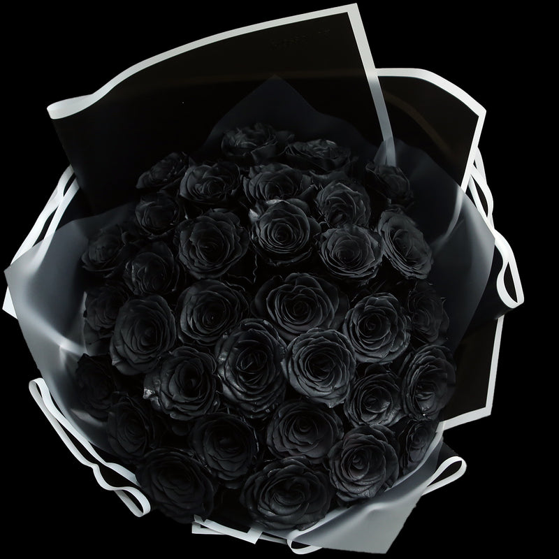 33 Dyeing Dark Roses Bouquet / 33 染黑玫瑰花束