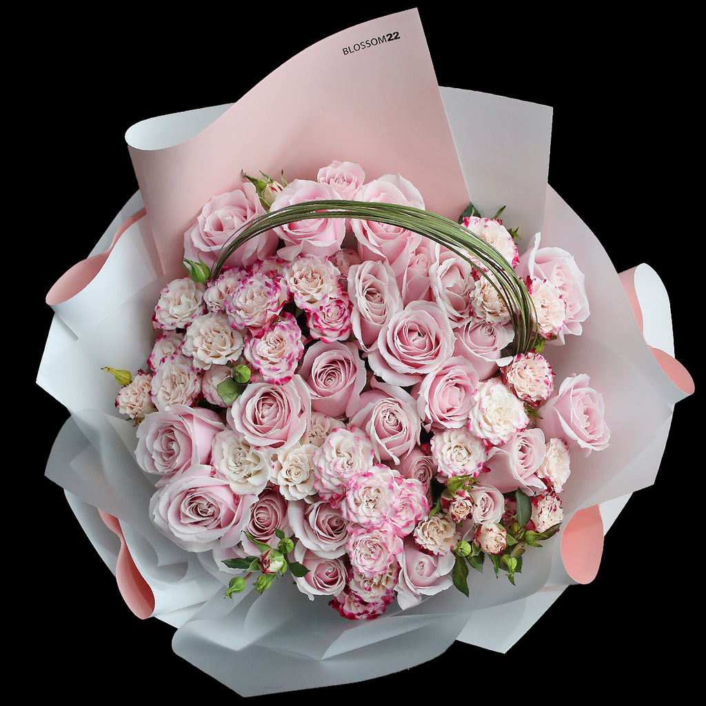 33枝 淺粉及多頭玫瑰花束｜33 Light Pink & Mini Pink Roses Bouquet (Mermaid)