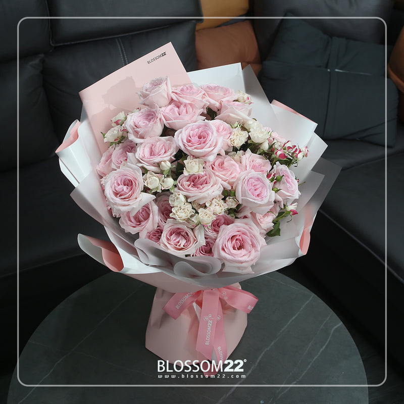 淺粉庭園及多頭玫瑰花束｜Light Pink & Mini Pink Roses Bouquet (Pink O'Hara)