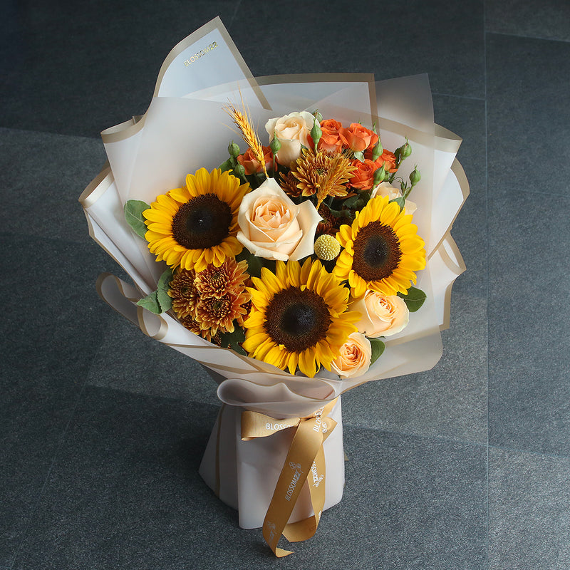 3 太陽花及雙色玫瑰花束｜3 Sunflower, Champagne Rose & Chrysanthemum Roses Bouquet