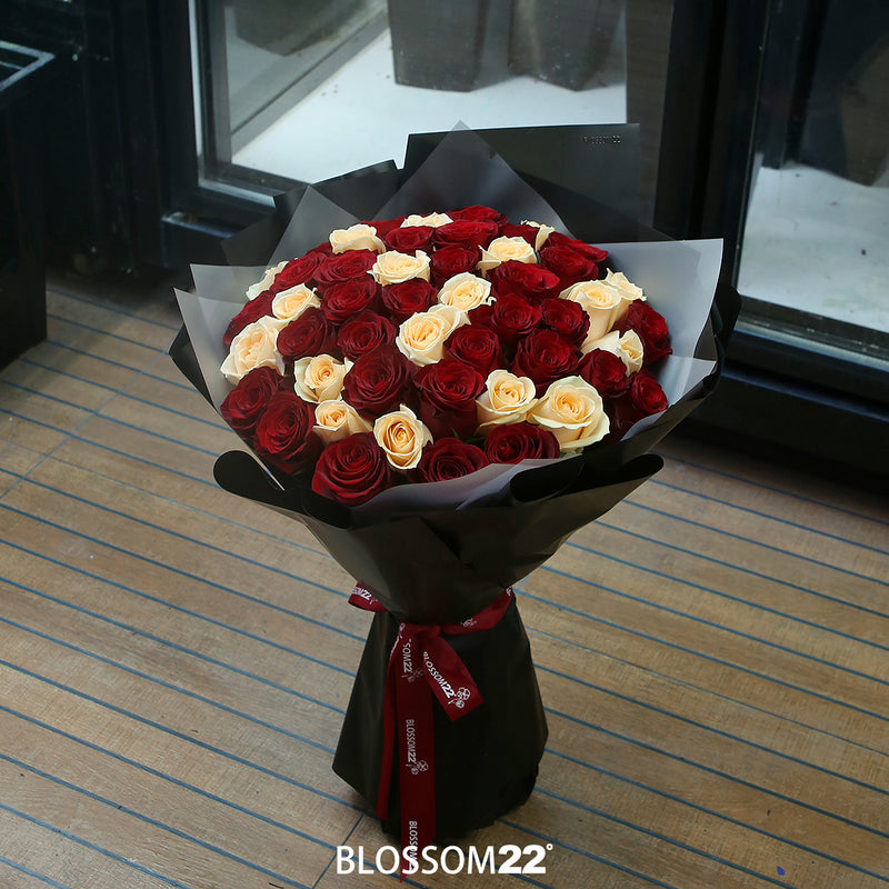 52枝 紅及香檳玫瑰求婚花束｜52 Red Champagne Roses Signature Bouquet