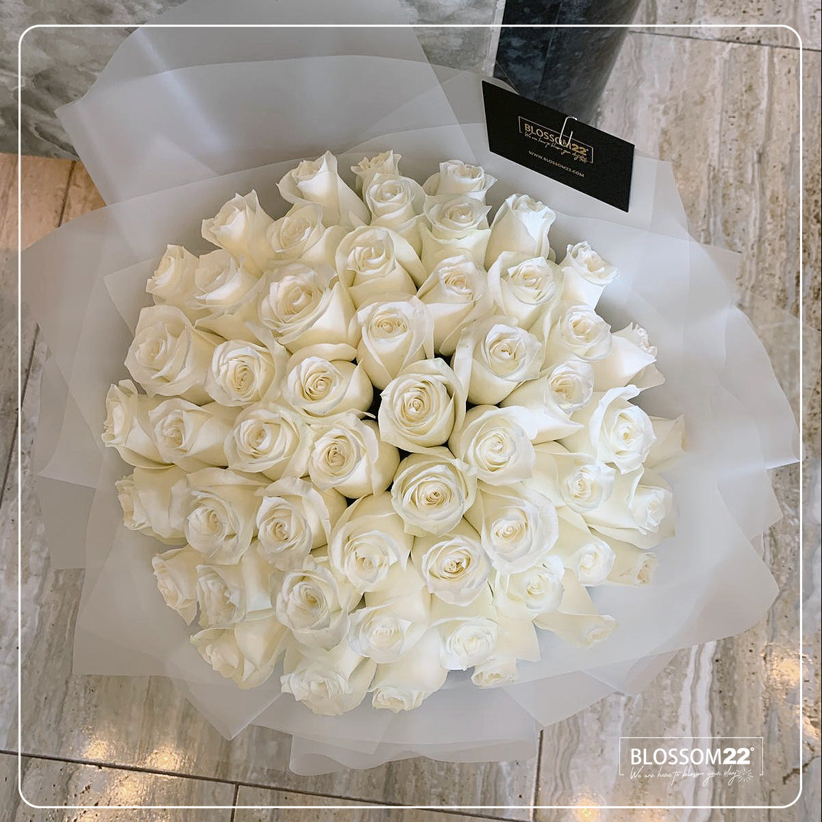 52枝 白玫瑰求婚花束｜52 White Roses Bouquet