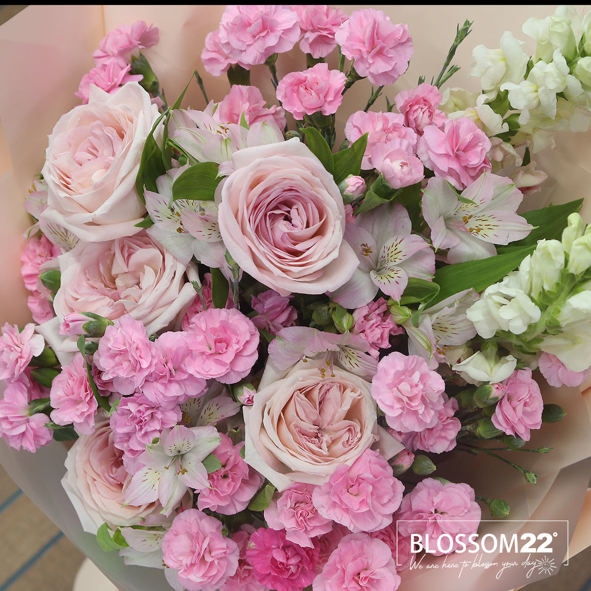 淺粉庭園玫瑰多丁金魚草花束｜Pink O'Hara Spray Carnation Snapdragons bouquet