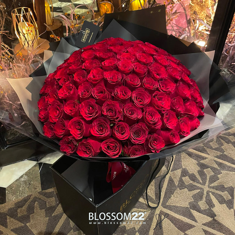 99枝 紅玫瑰求婚花束  99 Red Roses Bouquet