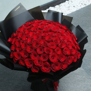 99枝 紅玫瑰求婚花束  99 Red Roses Bouquet