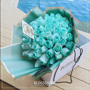 52 蒂芬妮藍玫瑰鮮花束｜52 Tiffany Blue Dyeing Roses Bouquet (情人節花束）