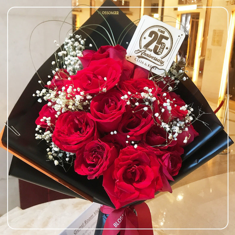 29枝 紅玫瑰花束 ｜29 Red Roses Bouquet (Red in Black） 花束 bouquet 鮮花束 BLOSSOM22