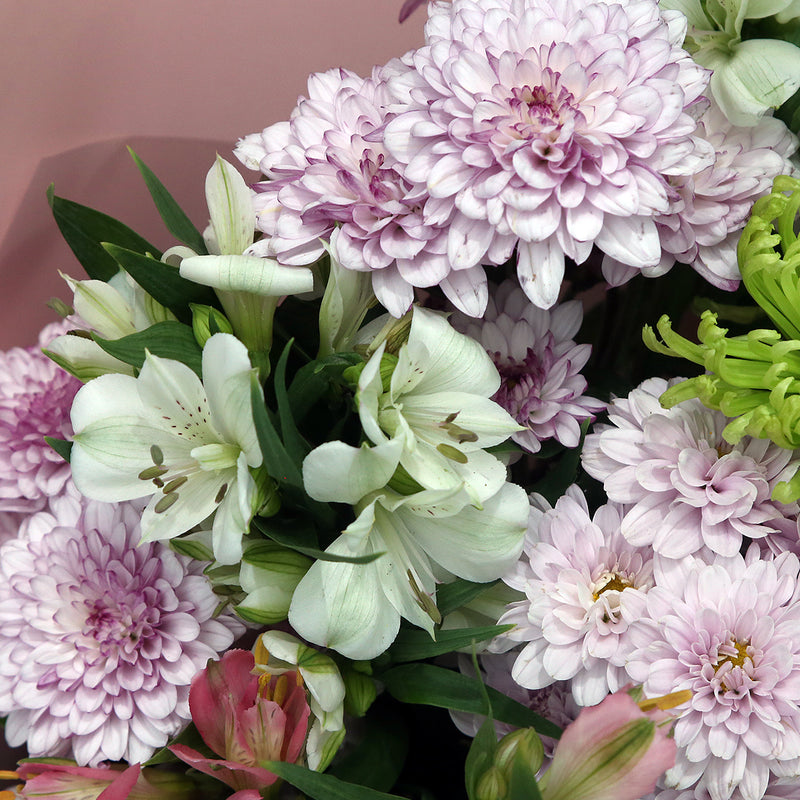 粉雛菊小百合玫瑰花瓶禮盒｜Pink Chrysanthemum with Lily and Rose Vase Boxset