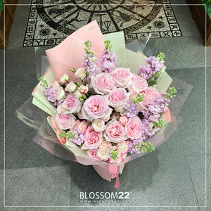 12淺粉庭園玫瑰紫羅蘭花束｜Pink Ohara Garden Roses Violet Bouquet （520花束)