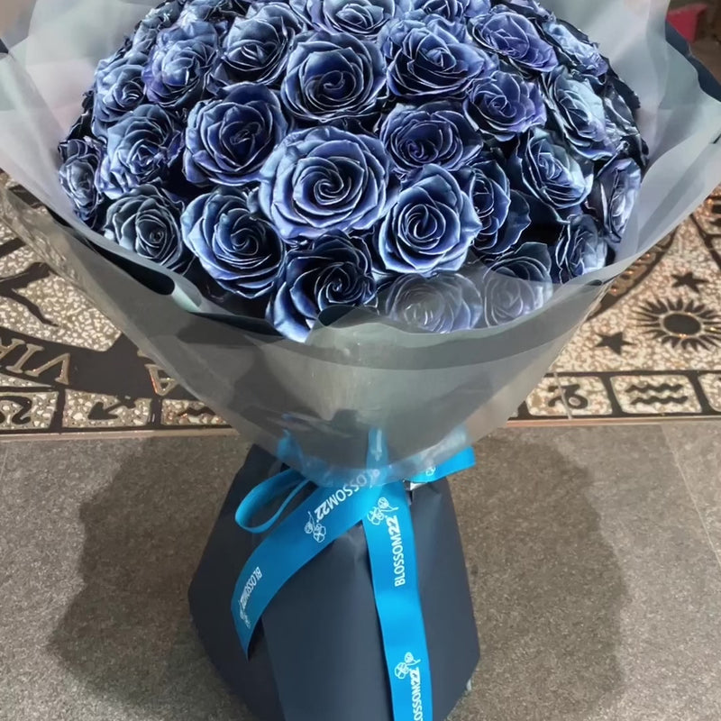 52枝 電藍玫瑰求婚花束｜52 Thunder Blue Dyeing Roses Bouquet