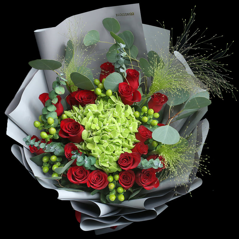 19枝 紅玫瑰青綠繡球花束｜19 Red Roses & Lime Green Hydrangea Bouquet(Bell Pepper） 花束 bouquet 鮮花束 BLOSSOM22