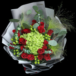 19枝 紅玫瑰青綠繡球花束｜19 Red Roses & Lime Green Hydrangea Bouquet(Bell Pepper） 花束 bouquet 鮮花束 BLOSSOM22