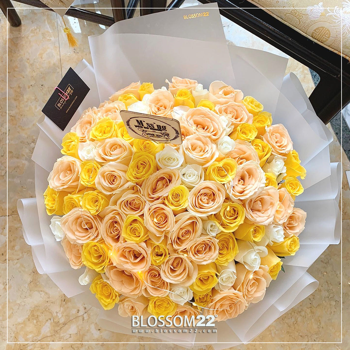 99枝 香檳黃白玫瑰花束｜99 Mango Pomelo Sago Bouquet (楊枝金露)｜情人節花 fresh bouquet 鮮花束 Blossom22°