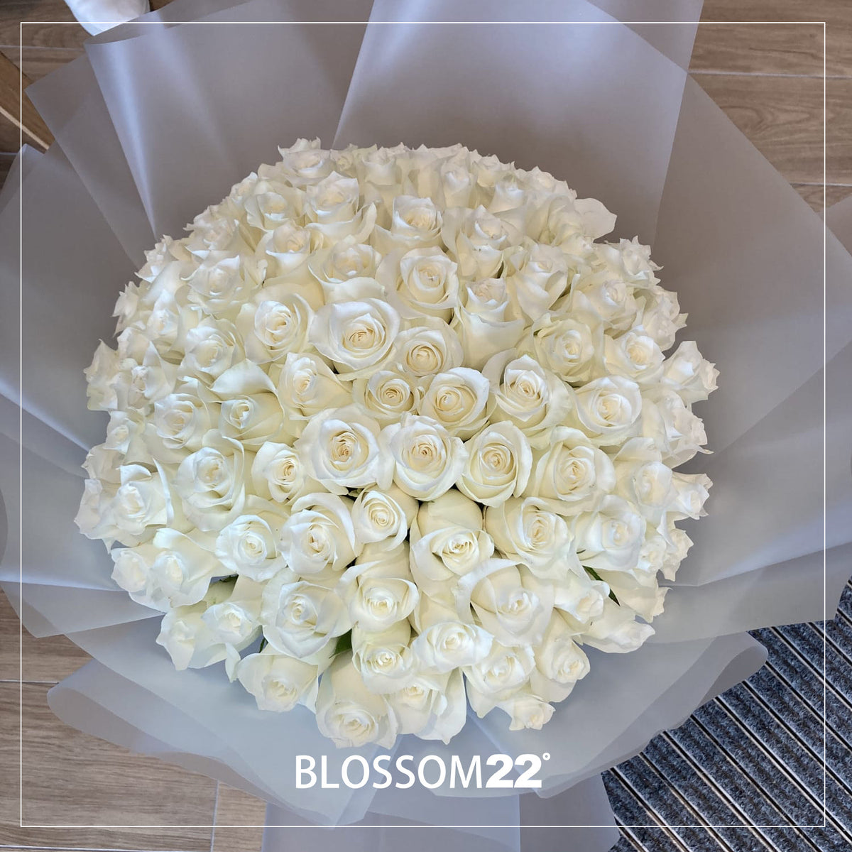99枝 純白玫瑰求婚花束｜99 Pure White Roses Bouquet (Signature Style)｜情人節花 fresh bouquet 鮮花束 Blossom22°