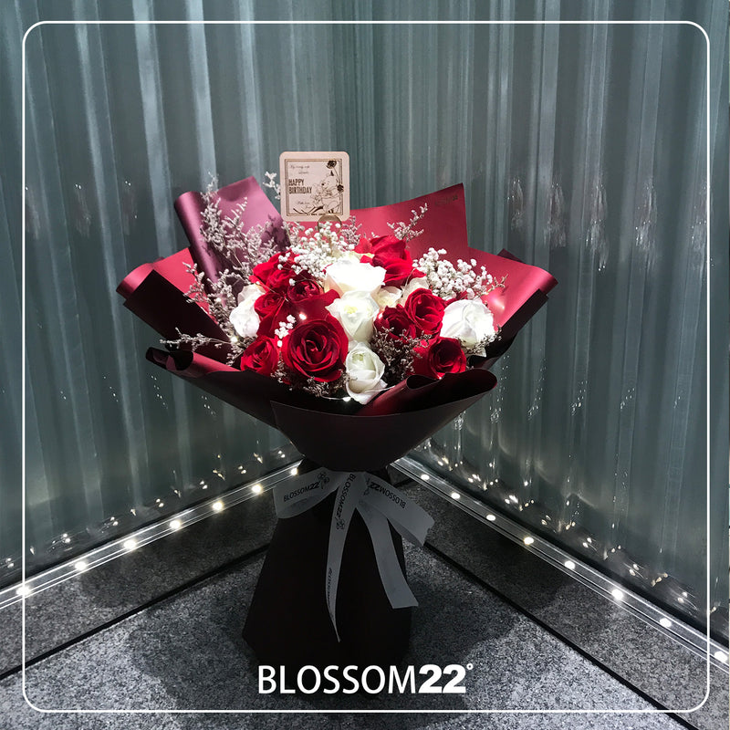 33枝 紅白玫瑰花束｜33 Red and White Roses (RED LOVE 33) 花束 bouquet 鮮花束 Blossom22°